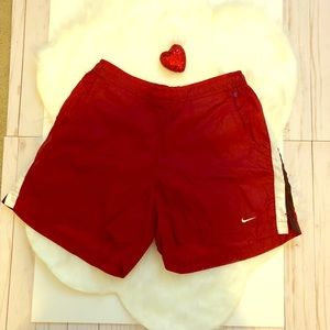 Nike Women sport shorts sz medium